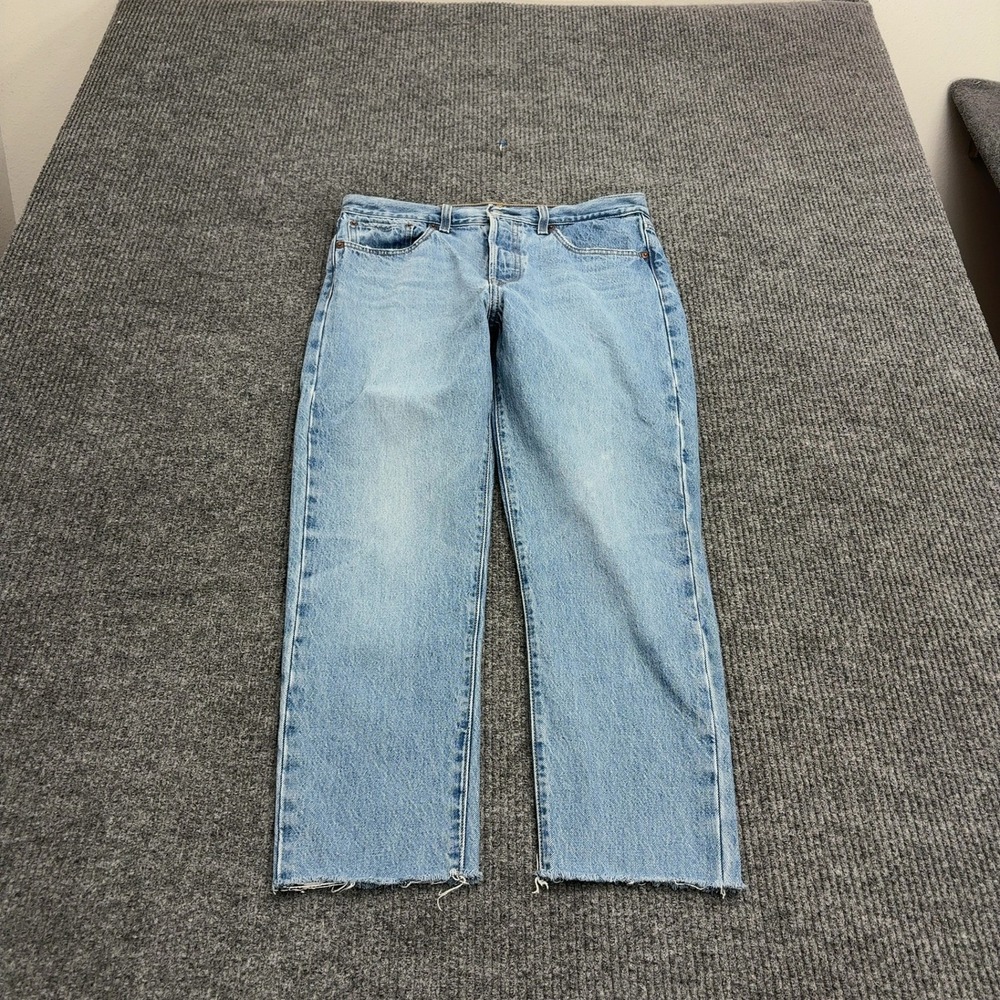 Levis Wedgie Jeans Womens 30 Light Blue Cotton Raw Hem Straight Leg Casual